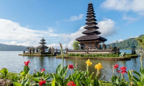 Mau Traveling ke Bali? Pakai Kayanatour Saja