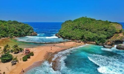 5 Destinasi Terbaik Wisata Malang Pantai