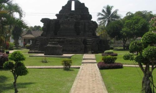 Wisata Yang Bersejarah Di Malang